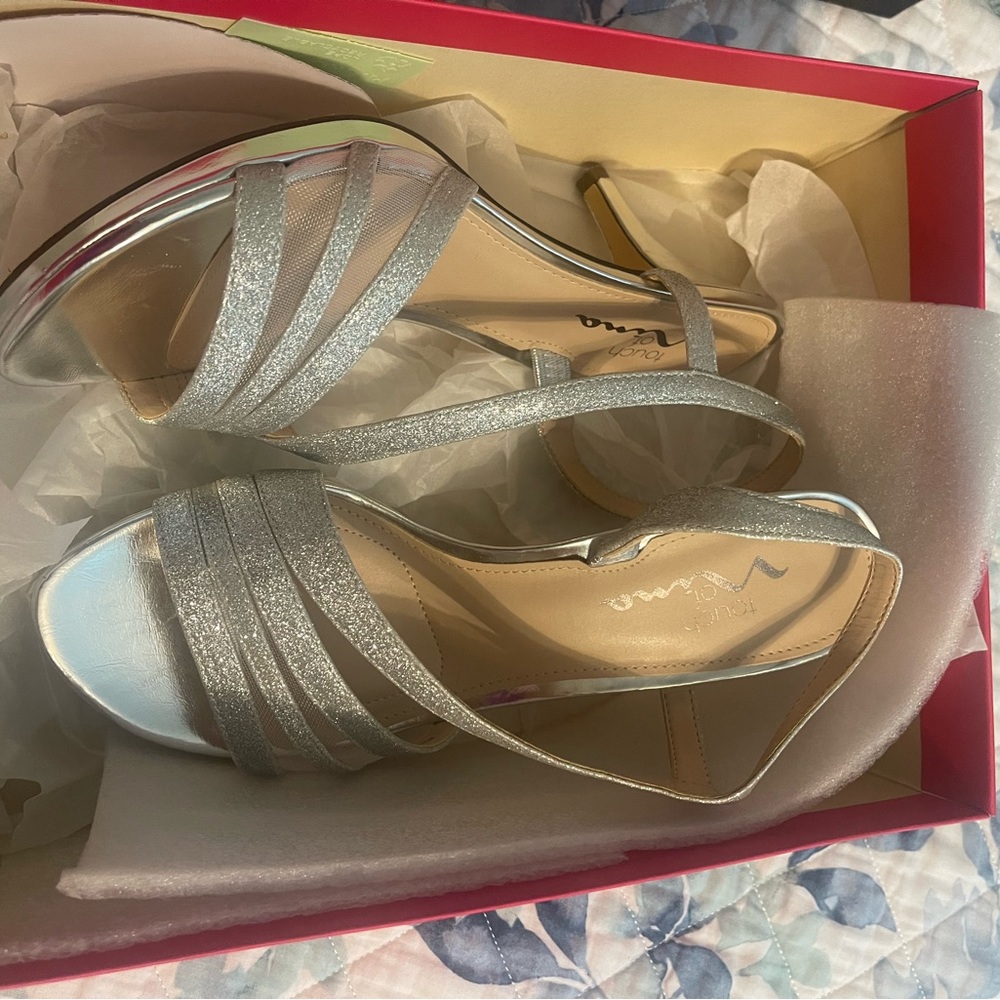 Ladies silver dressy heels